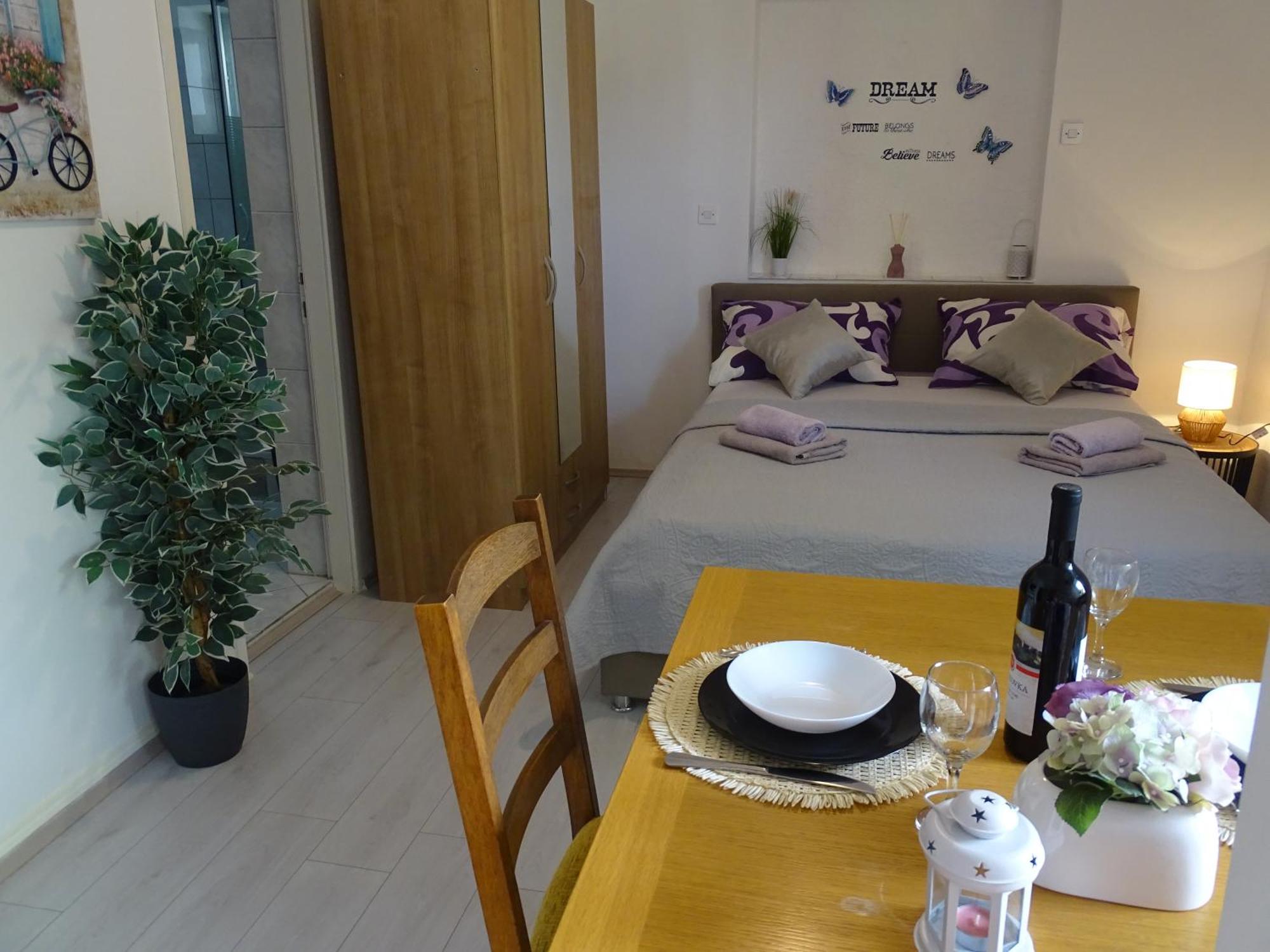 Apartments Sime Dinjiška المظهر الخارجي الصورة